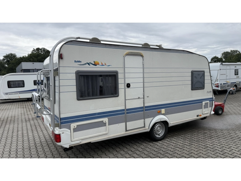 Hobby Excellent 460 UFE frans bed rondzit toilet  foto: 12