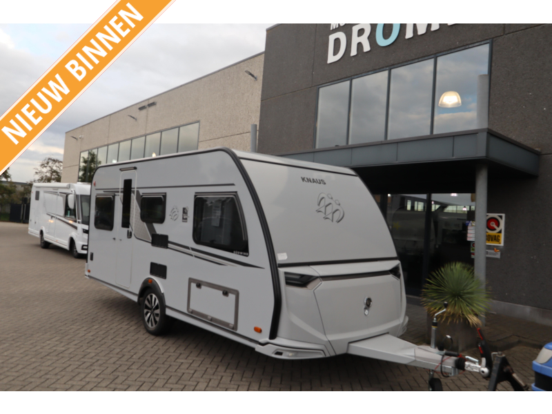 Knaus Sudwind Black Selection 460 EU Enkele bedden  foto: 0