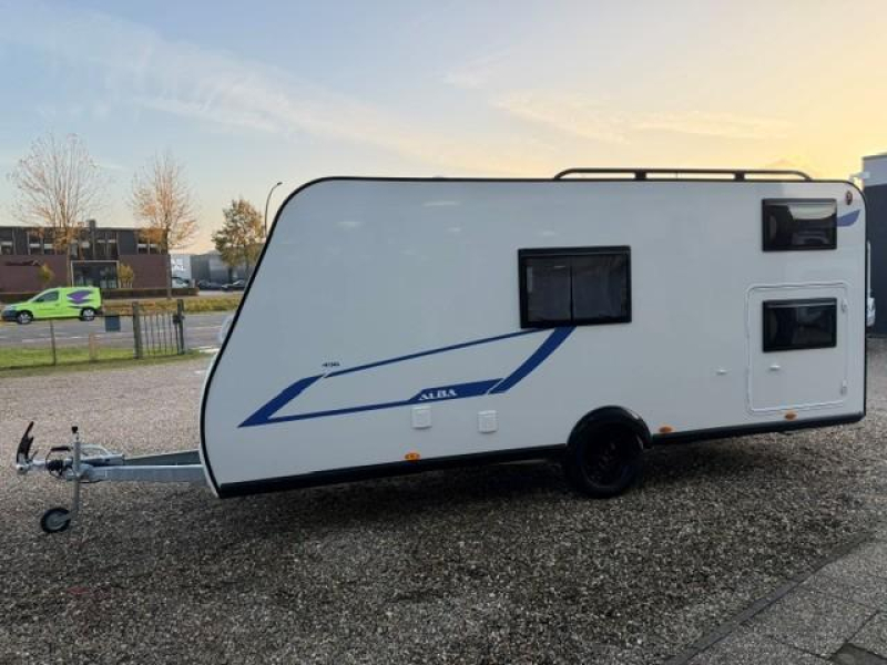 Caravelair Alba Family 496 Stapelbed caravan  foto: 4