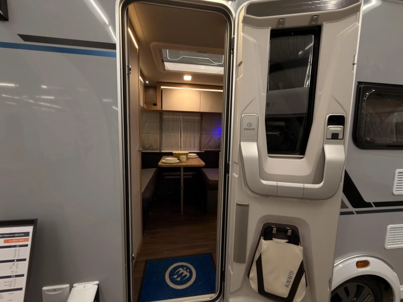 Knaus Sport Platinum 420 QD Platinum+1500KG+vloer 
