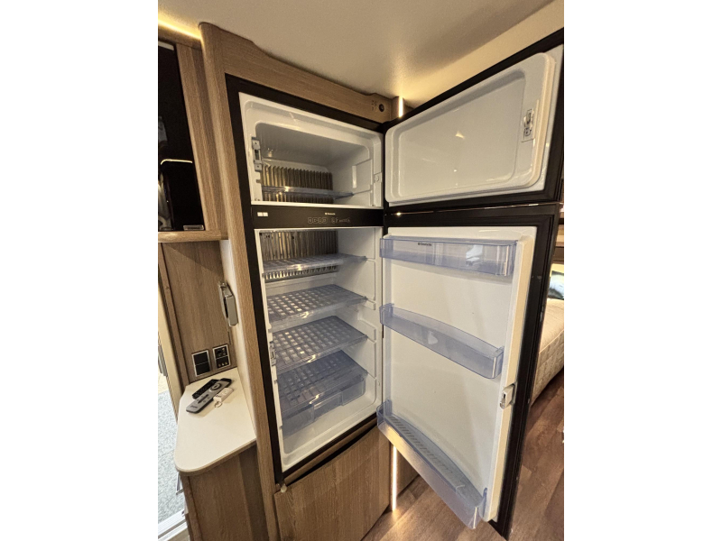 Kabe Royal 560 GLE Lengte bedden  foto: 15