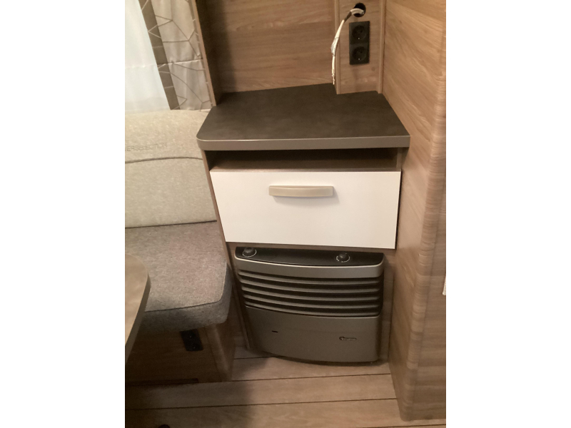 Knaus Sport 460 EU mover/omnistor  foto: 14