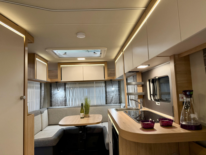 Knaus Sport 450 FU Actiemodel  foto: 10