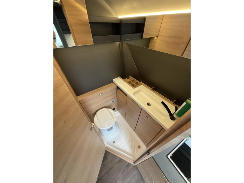 Knaus Yaseo 340 PX COMPACT-GRATIS MOVER  foto: 10