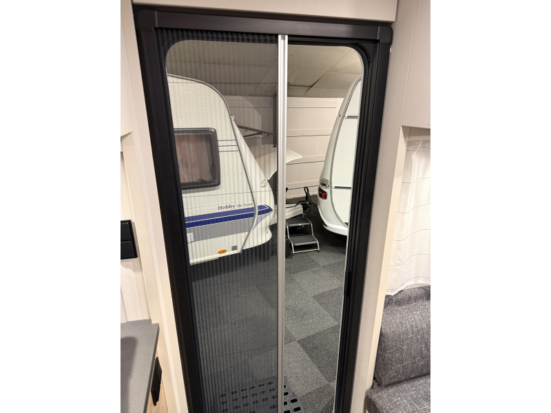 Dethleffs Camper 460 EL 2 BEDDEN ZIT EX VERHUUR  foto: 19