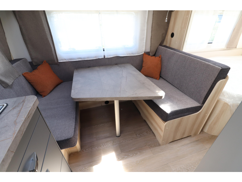 Hobby De Luxe 400 SFE MODEL 2027 - 815  foto: 8