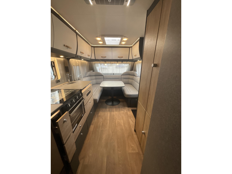 Dethleffs Beduin Scandinavia 550 RD QUEENSBED-ALDE-MOVER  foto: 18