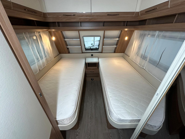 Hobby De Luxe 495 UL IC Silverline foto: 4