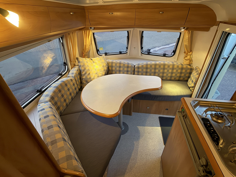 Eriba Touring Troll 550 GT RONDZIT-MOVER-VOORTENT  foto: 10