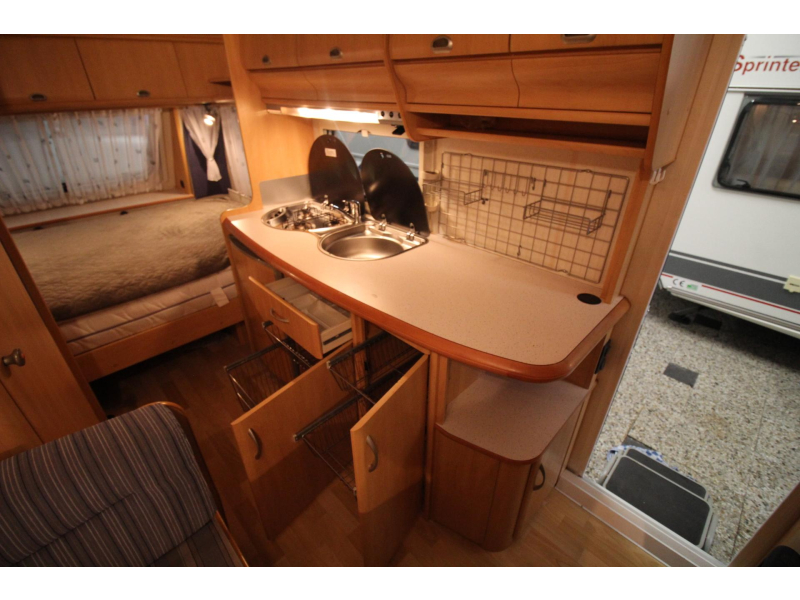Hobby De luxe Easy 450 UB Mover, Voortent + luifel,  foto: 11