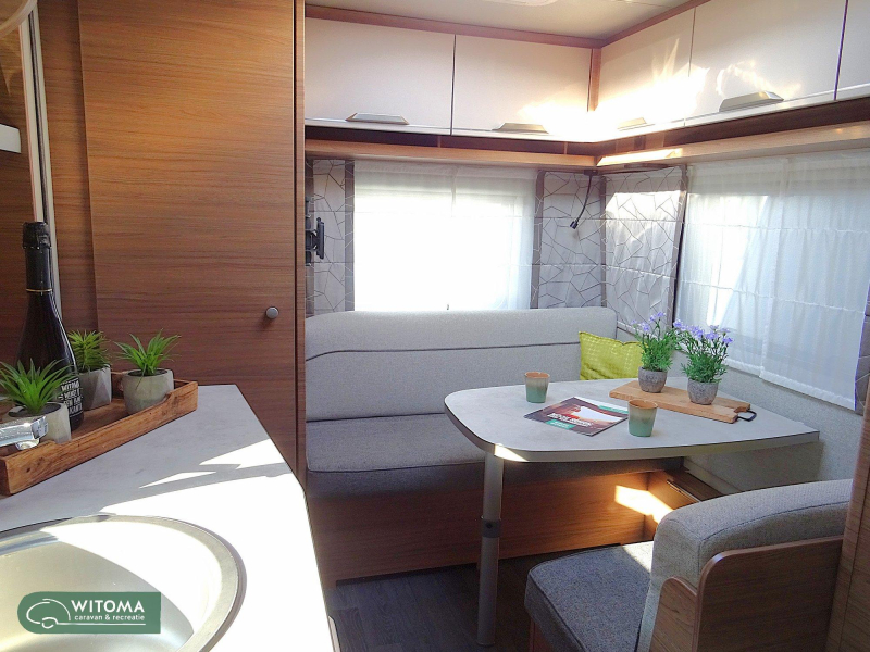 Knaus Sport E-Power Selection 420 QD Met airco en voortent  foto: 9