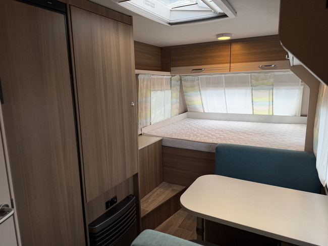 Dethleffs C-JOY 420 QSH foto: 11