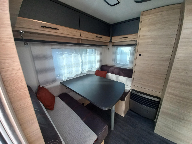 Caravelair Antares Titanium 450 cassette-airco-mover-etc  foto: 5