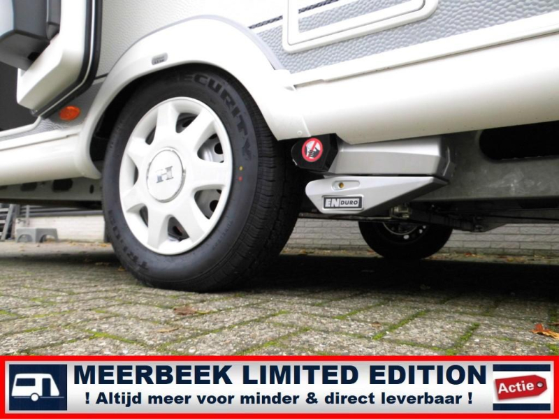 Hobby Excellent Edition 540 UFF 5229,=KORTING MOVER+THULE 