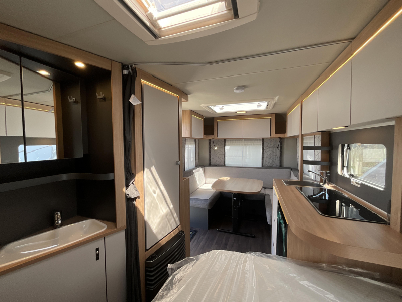 Knaus Sport 450 FU FRANSBED-MOVER-NIEUW 