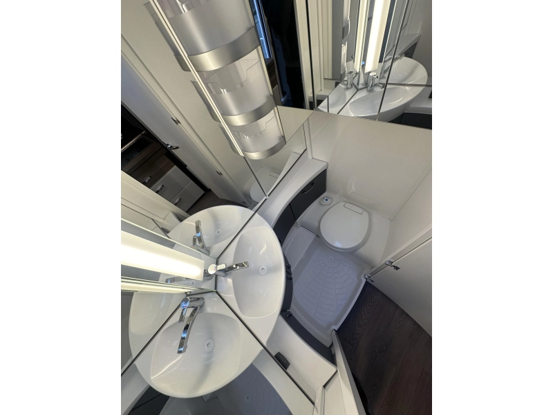 Hobby Excellent Edition 495 UL Nieuw | Actie model 2025  foto: 12