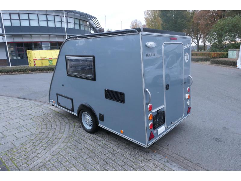 Kip Shelter voor motorfiets 