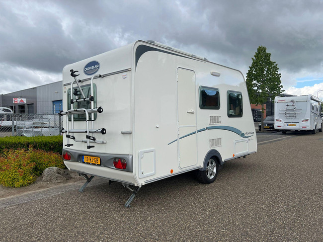Caravelair Antares Luxe 390 Freeline | Fietsenrek | Dinette | Vastbed | Kachel | Koelkast |