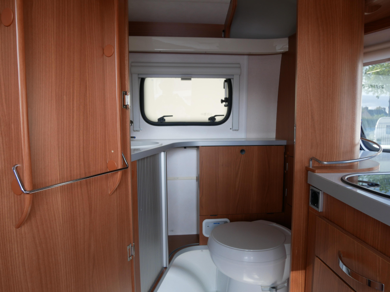 Eriba Touring Triton 420 Mover, fietsendrager  foto: 9