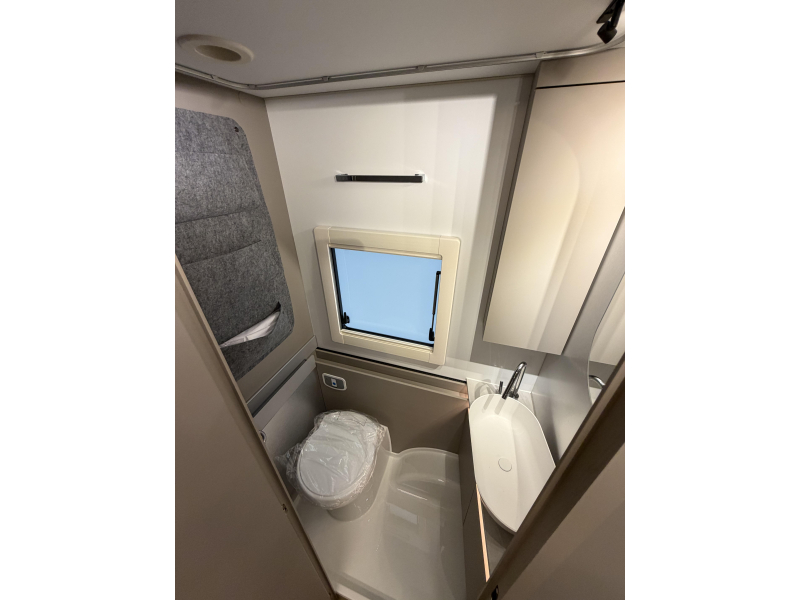 Adria Alpina Model 2027  foto: 15