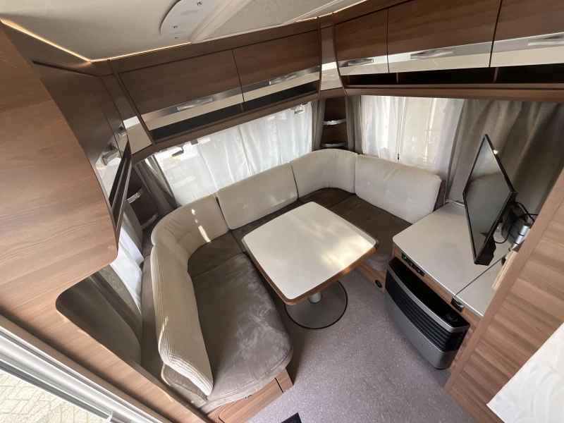 Dethleffs Nomad 530 DR QUEENSBED-MOVER-LUIFEL  foto: 4