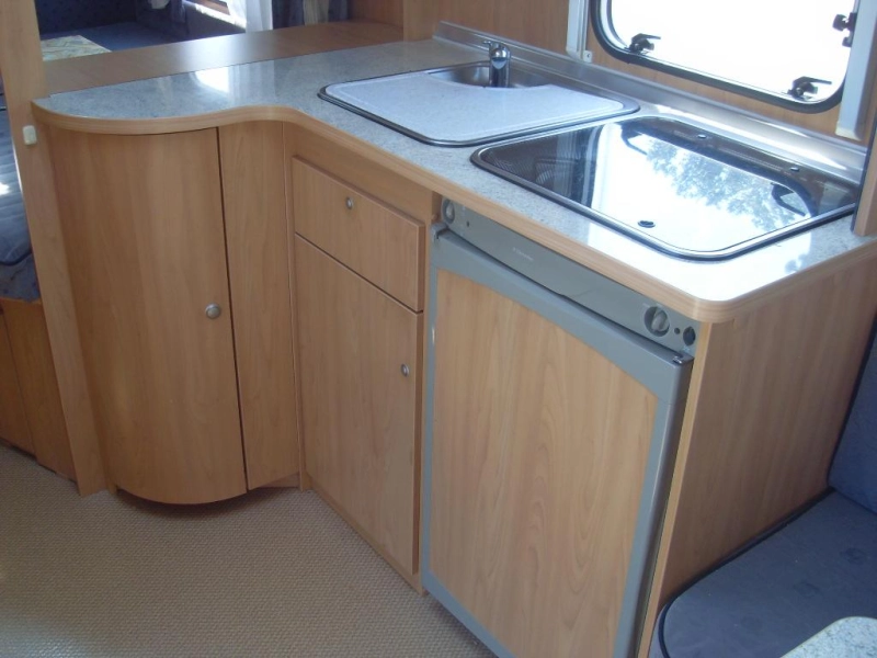 Bürstner Ventana 455 TS met Mover 