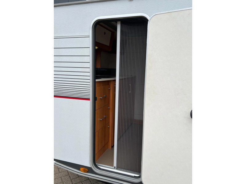 Kip Kompakt 37 EK mover, voortent, luifel  foto: 20