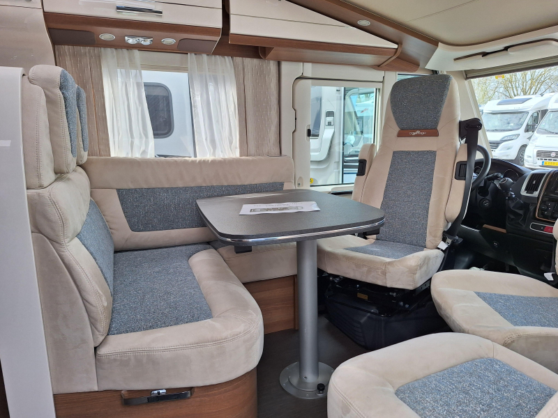 Carthago C-Tourer I 144 LE 160PK-LIGHTWEIGHT+LITHIUM  foto: 6
