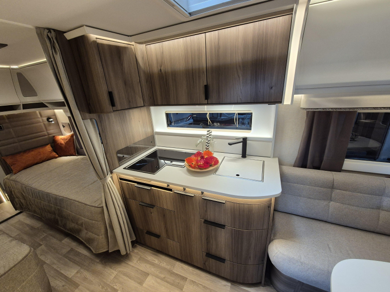 Kabe Safir 600 TDL E2 2,3 Enkele bedden  foto: 17