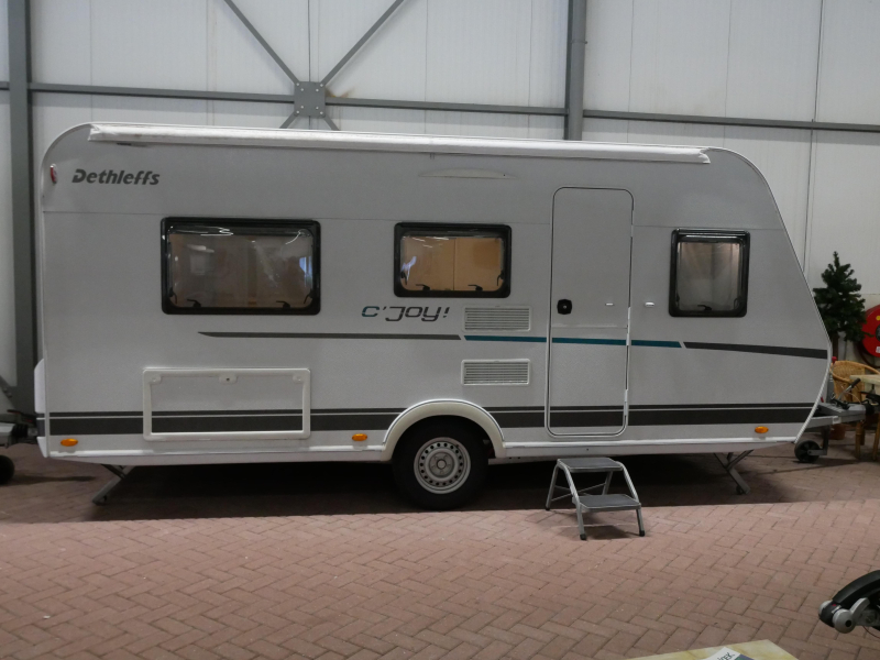 Dethleffs C'Joy 460 LE Dorema voortent  foto: 1