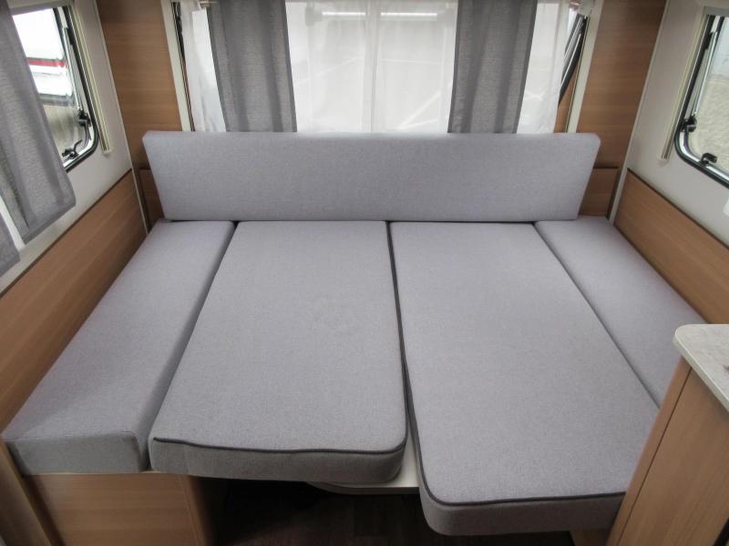 LMC Style Comfort 440 D MOVER AIRCO THULE CASS. 