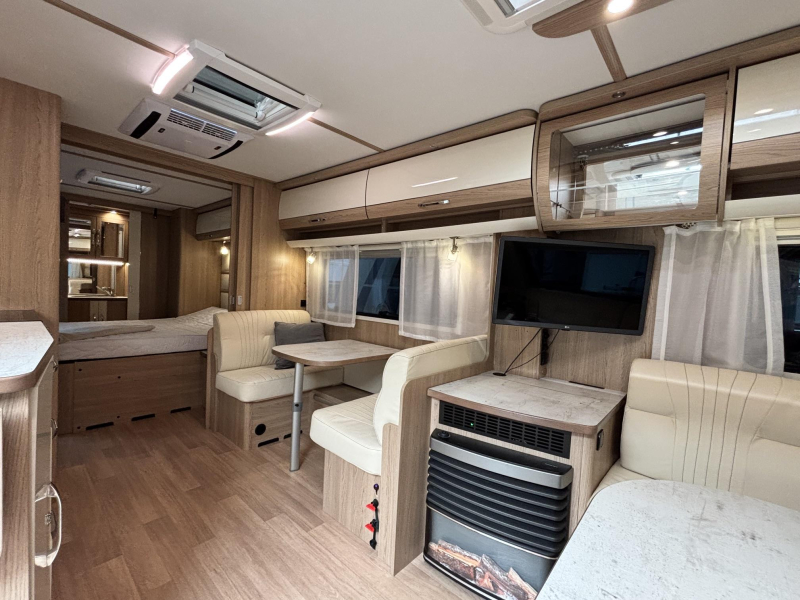 LMC Lord Brillant 690 Mover + Levelsysteem!  foto: 8