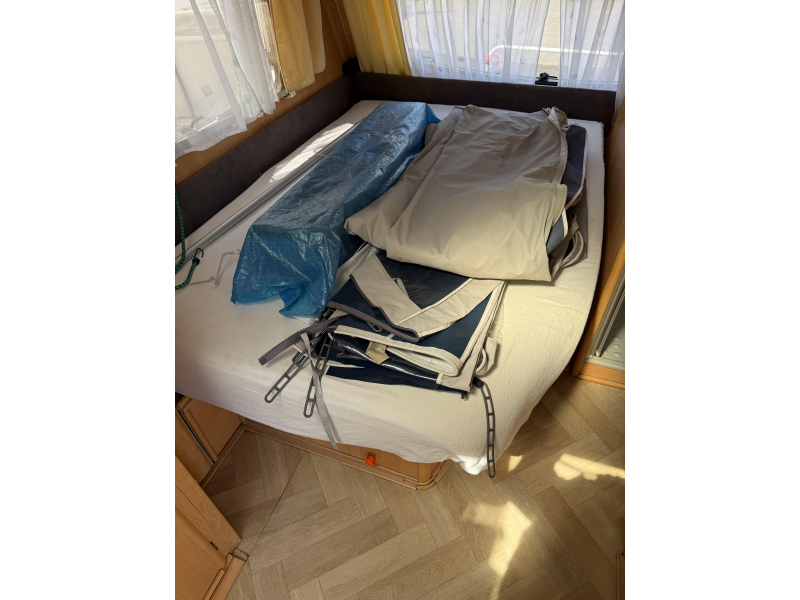 Sprite Esprit 470 CF FRANSBED MOVER VOORTENT  foto: 6