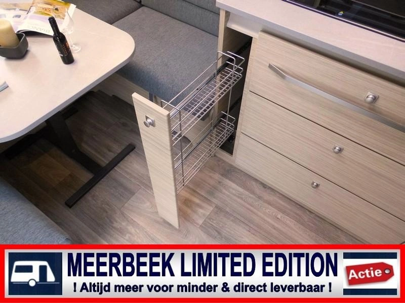 Fendt Bianco Selection 465 SFB 3643,=KORTING AIRCO&THULE  foto: 15