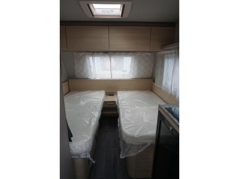 Weinsberg CaraCito 470 EU 1500kg/AIRCO/VLOERVERW.  foto: 10