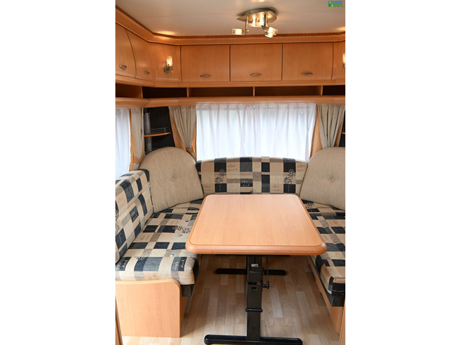 Hobby De Luxe 460UFe foto: 6