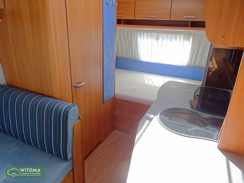 Knaus Sport 420 mover + voortent  foto: 9