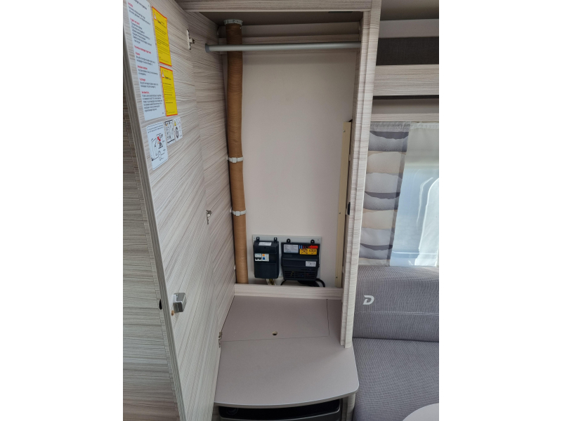 Dethleffs C'Joy 460 LE Active - Enkele bedden!  foto: 16