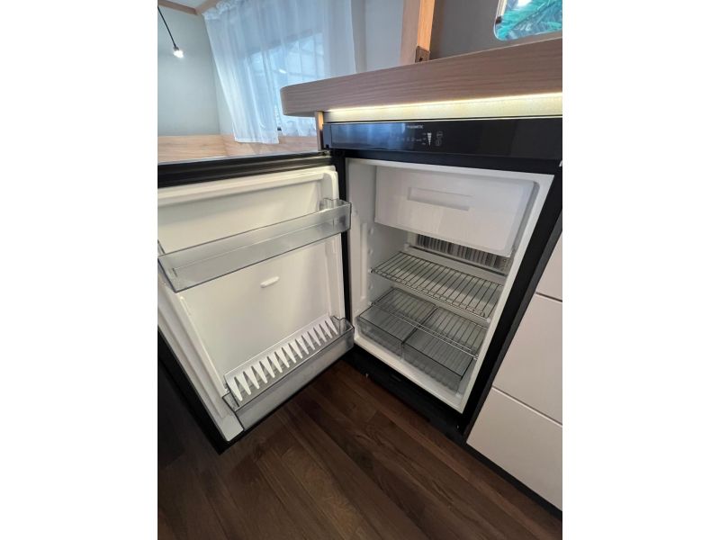Knaus Sport 460 EU mover, luifel, fietsenrek  foto: 14