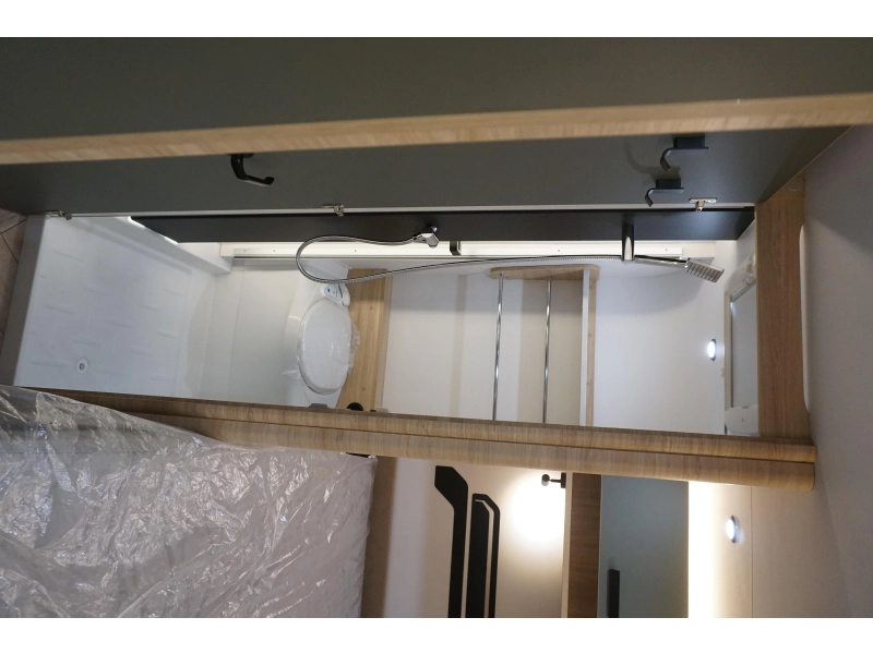Caravelair Exclusive Line 475 Combi 6E verwarming  foto: 14