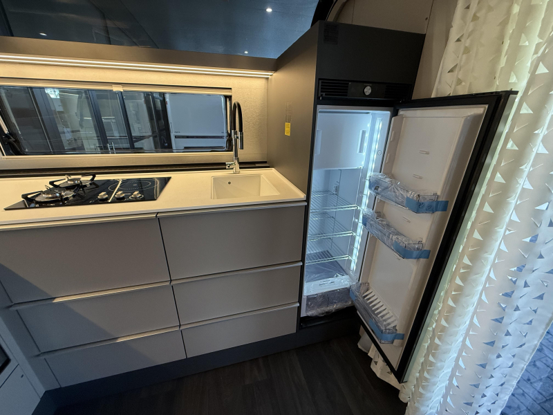 Adria Astella 704 HP Nieuw | Actie model 2026  foto: 10