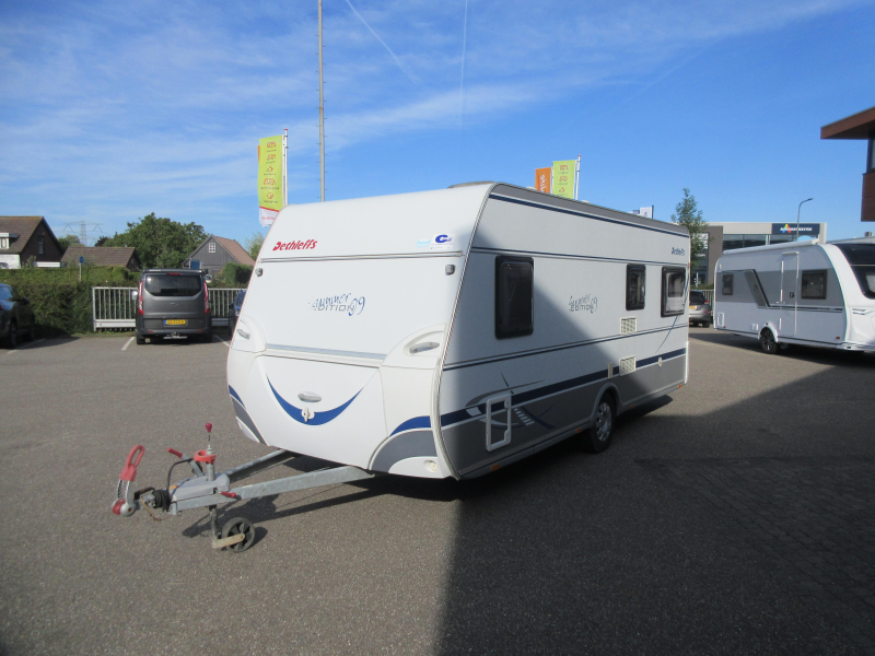Dethleffs Camper 500 DB ZEE VAN RUIMTE - EN MOVER  foto: 19