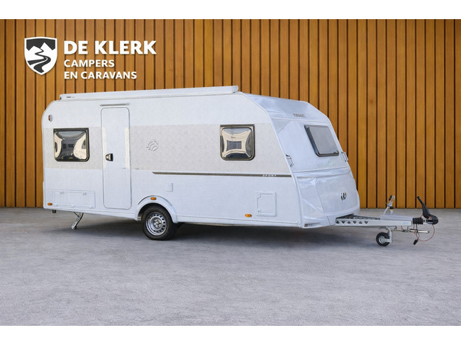 Knaus SPORT 450 FU gas uitvoering