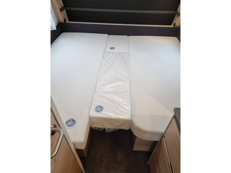 Dethleffs Camper 460 EL  foto: 20
