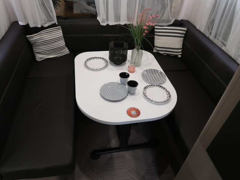 Dethleffs C'Go UP 525 KR STAPELBED + HEFBED  foto: 10