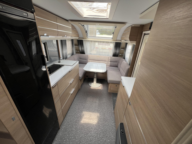 Adria Adora 512 UP Thule Luifel Mover Volaut 