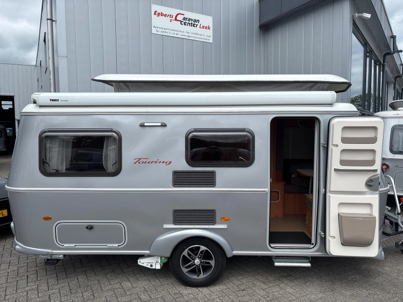 Eriba Touring Troll 540 GT Mover/Thule luifel  foto: 2