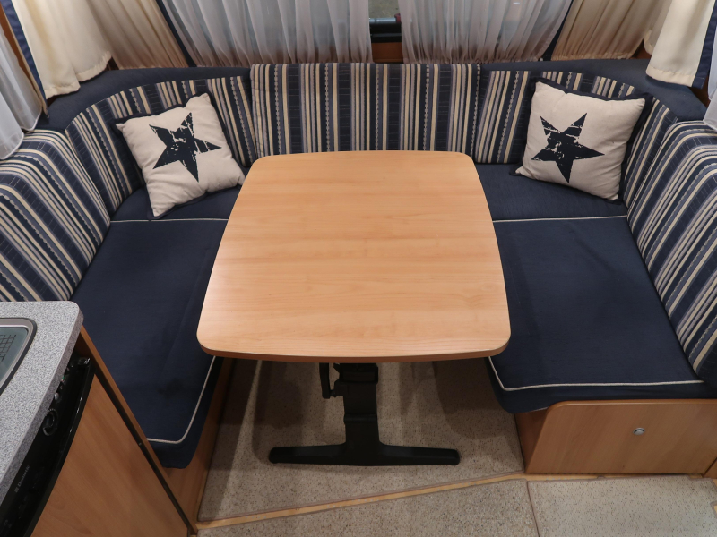 Dethleffs Camper 450 DB MET LOSSE LUIFEL  foto: 6