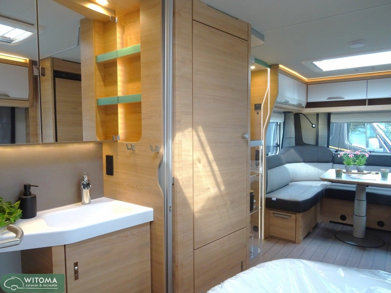 Knaus Sudwind Black Selection 500 FU 50 jaar Witoma voordeel!  foto: 11