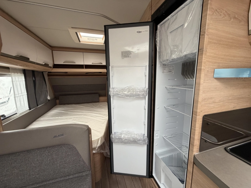 Knaus Sudwind Black Selection 540 FDK stapelbed / fransbed  foto: 17